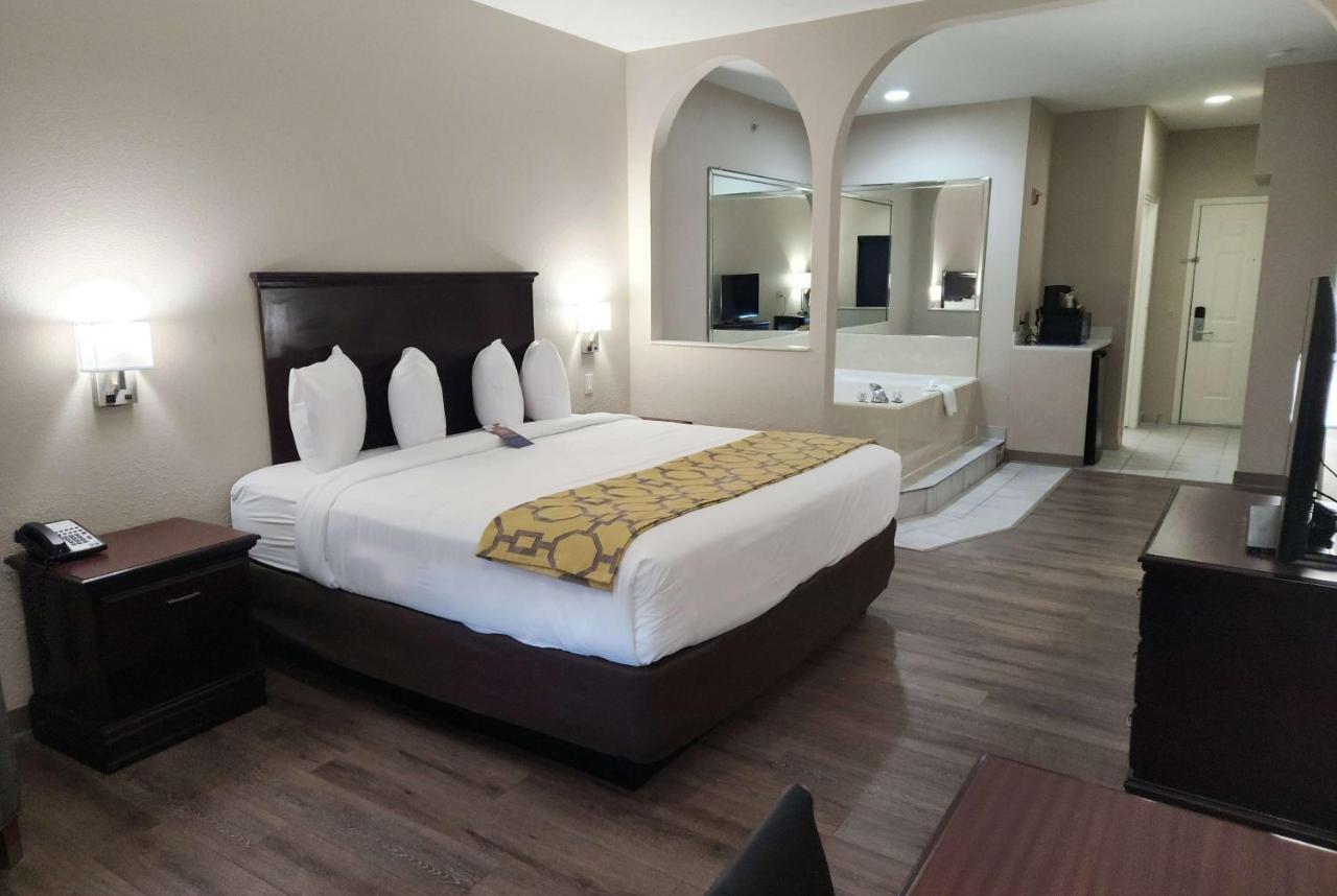 Baymont By Wyndham Houston Brookhollow Ngoại thất bức ảnh