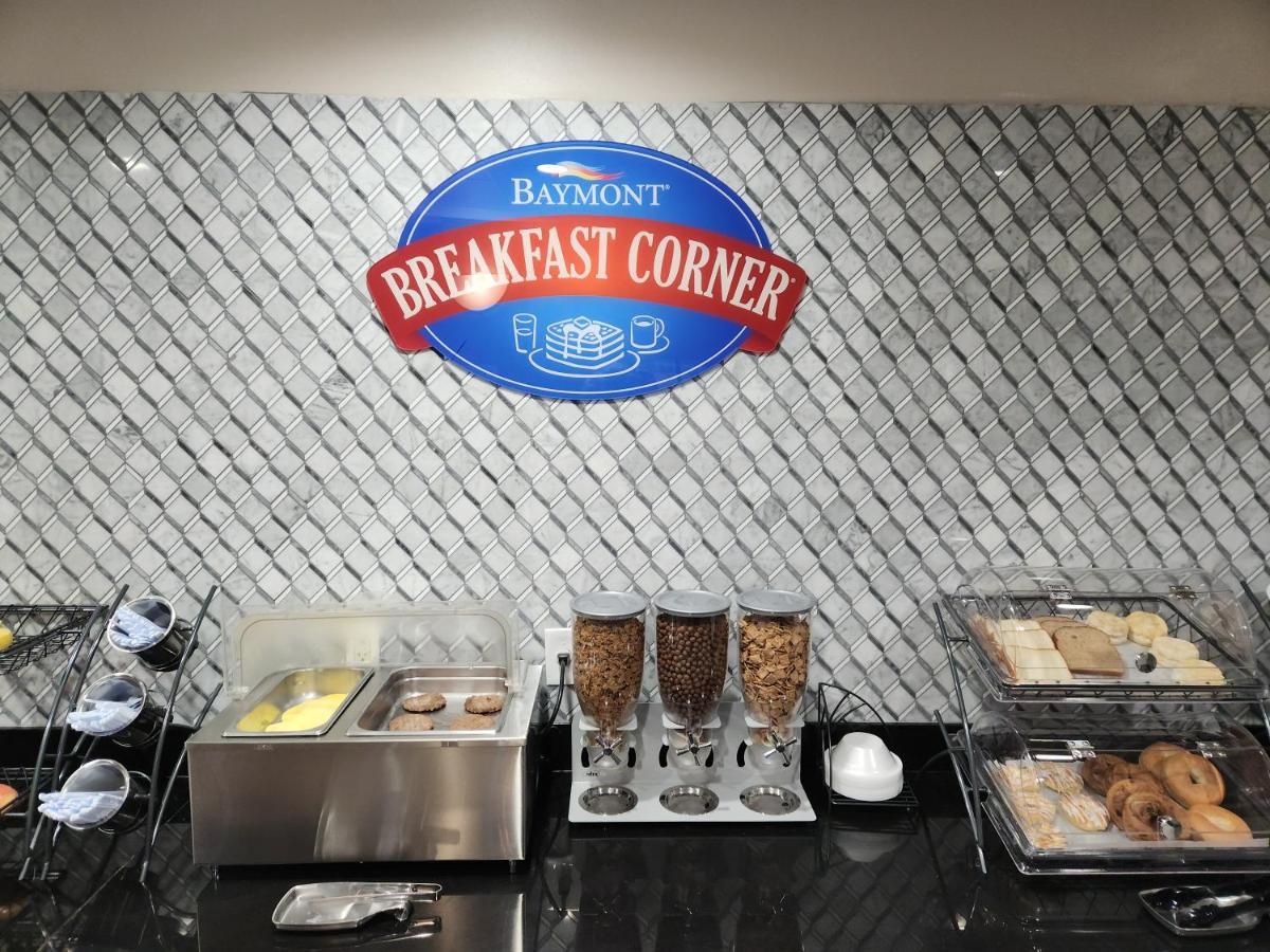 Baymont By Wyndham Houston Brookhollow Ngoại thất bức ảnh