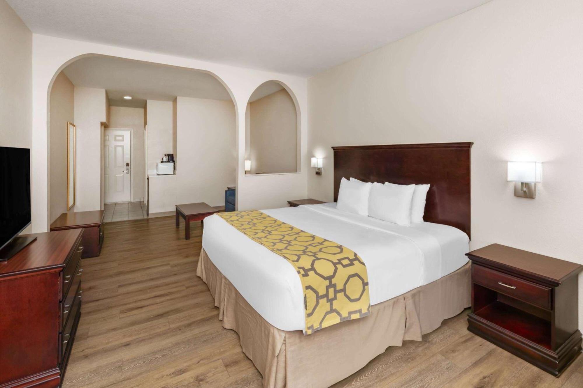 Baymont By Wyndham Houston Brookhollow Ngoại thất bức ảnh